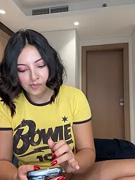 Chatroom XXX en direct de alexademie1