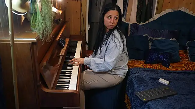 VanessaDoyle লাইভ XXX চ্যাট