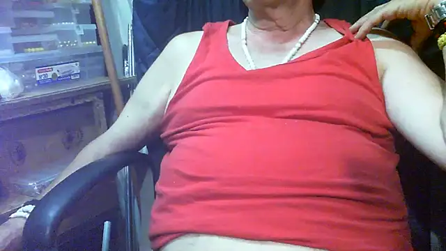 Show modela nonnomaturobisex na web-kameri