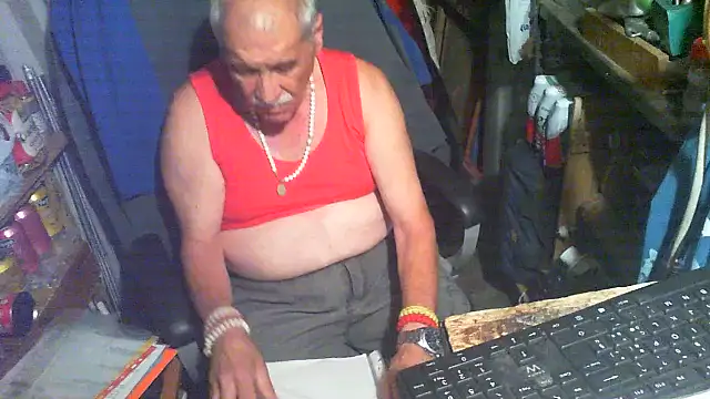Show de nonnomaturobisex na webcam