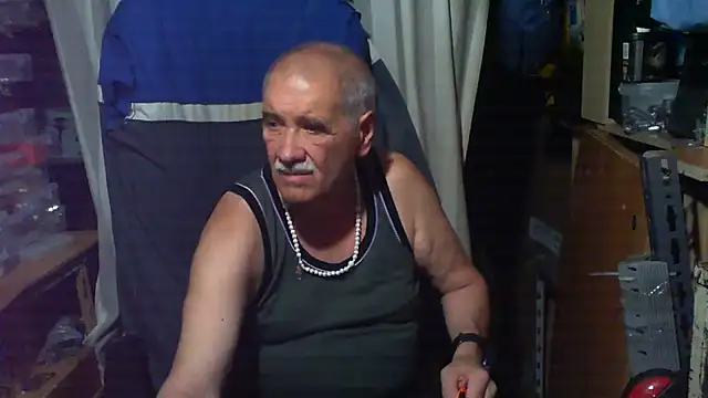 nonnomaturobisex Show in webcam
