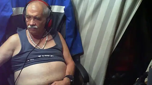 Show Webcam de nonnomaturobisex