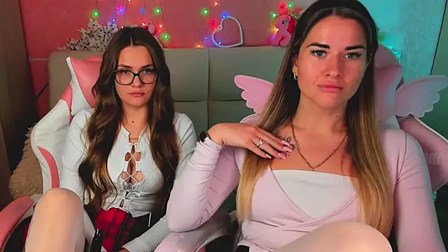 دردشة hotty_girls_here الجنسية المباشرة