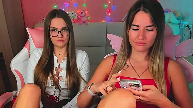 hotty_girls_here: вебкам-шоу
