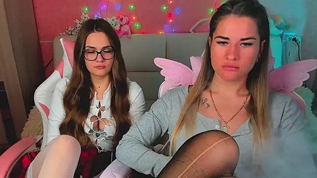 دردشة hotty_girls_here الجنسية المباشرة