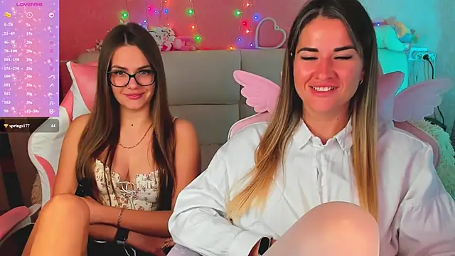 צ'אט XXX בשידור חי של hotty_girls_here