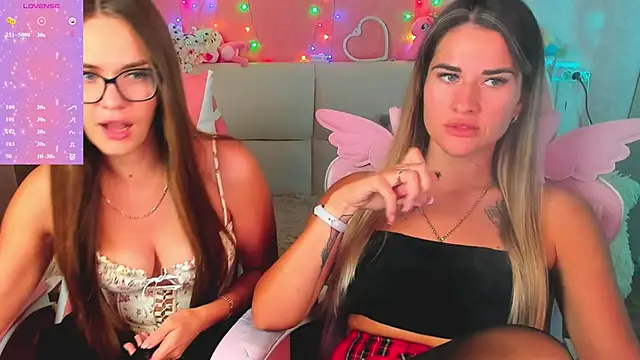 hotty_girls_hereのウェブカメラショー