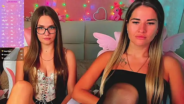 Czat XXX na żywo – hotty_girls_here