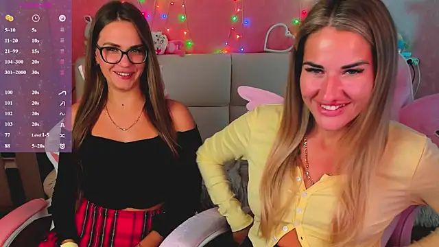 צ'אט XXX בשידור חי של hotty_girls_here