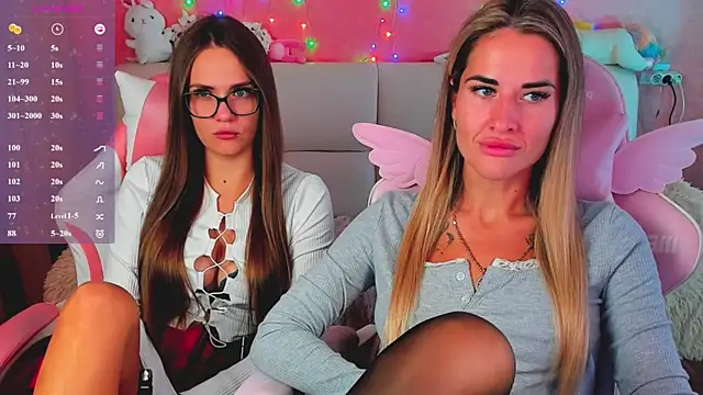 hotty_girls_here Шоу с уебкамера