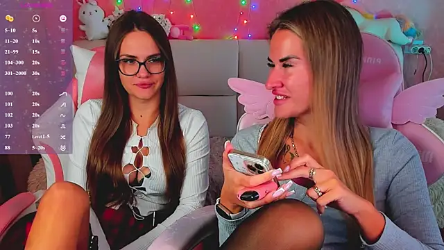 hotty_girls_here webkamerás műsora