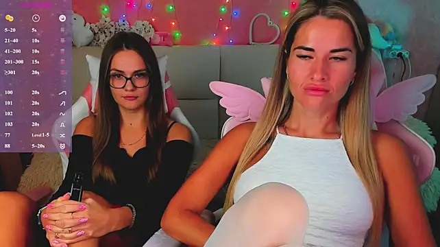 hotty_girls_here: вебкам-шоу