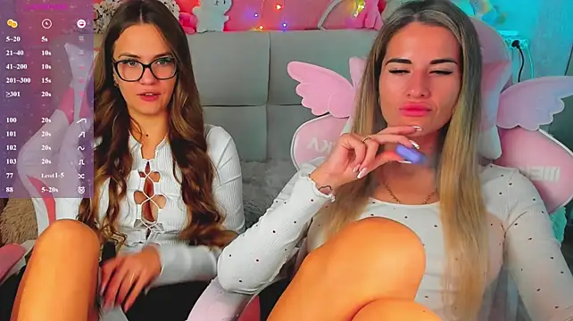 hotty_girls_here: вебкам-шоу