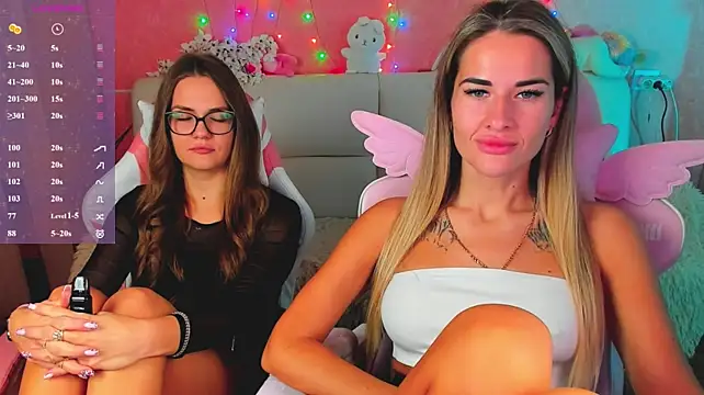Show de hotty_girls_here na webcam