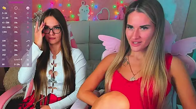 hotty_girls_here webcam show
