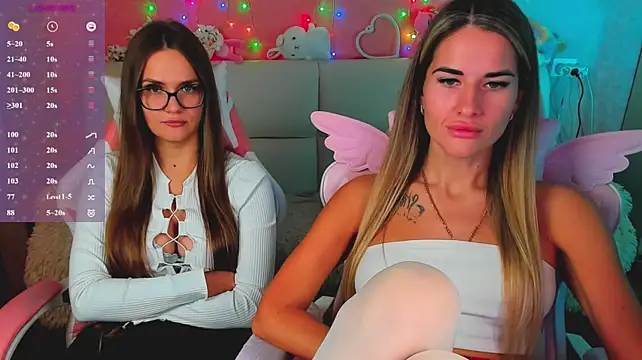 hotty_girls_here Show Webcam