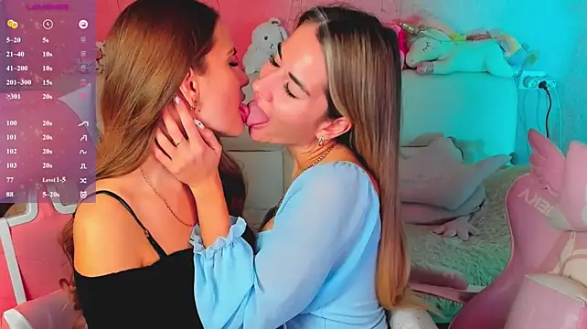 hotty_girls_here: вебкам-шоу