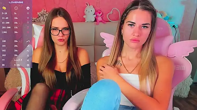 hotty_girls_here: вебкам-шоу