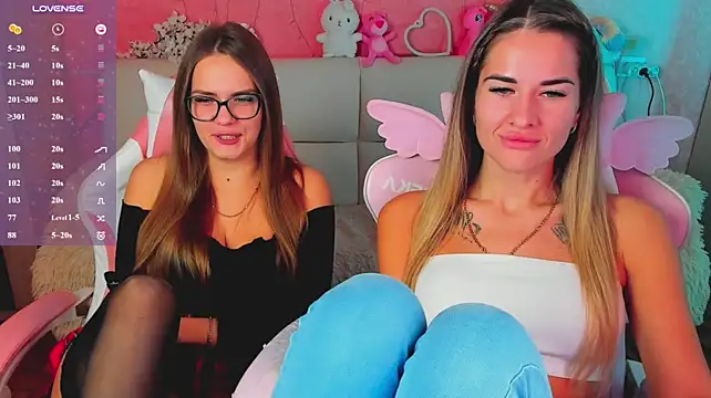 Show Webcam de hotty_girls_here