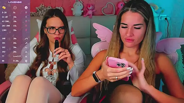 عرض كام hotty_girls_here