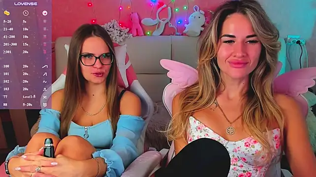 Show de hotty_girls_here na webcam