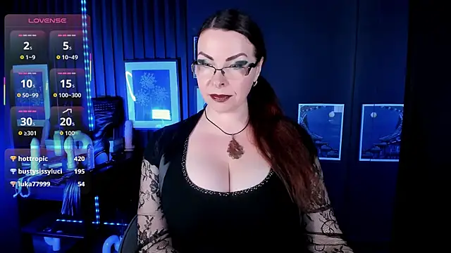 MrsIngrid Live XXX-Chat