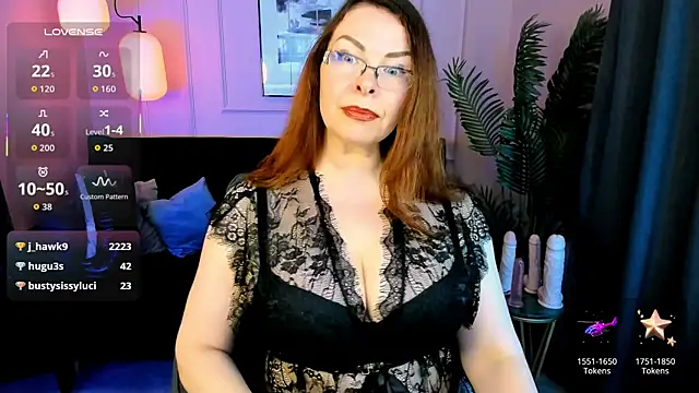 MrsIngrid's Webcam Show