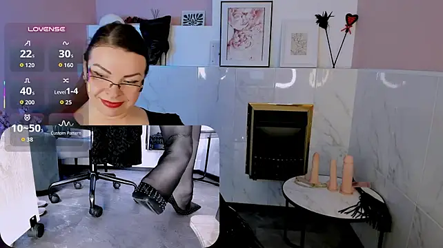 MrsIngrid's Webcam Show