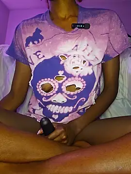oliviaprettypussy's Webcam Show