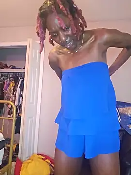 Chat +18 de oliviaprettypussy ao vivo