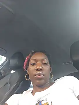 הופעת וובקאם של oliviaprettypussy