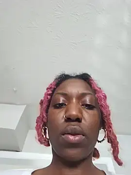 oliviaprettypussy: διαδικτυακό σόου στην κάμερα