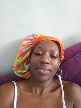 oliviaprettypussy's Webcam Show
