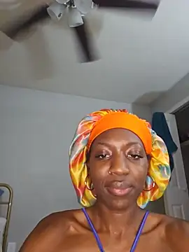 oliviaprettypussy's Live XXX Chat