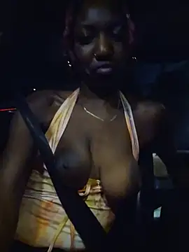 Webkamerová show oliviaprettypussy