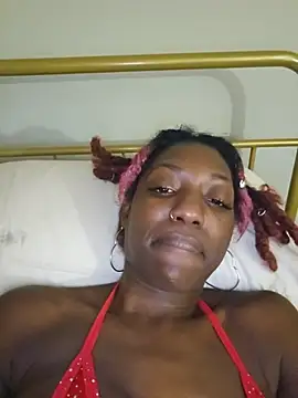 oliviaprettypussy's Webcam Show