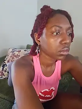Chat +18 de oliviaprettypussy ao vivo