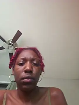 oliviaprettypussy's Webcam Show