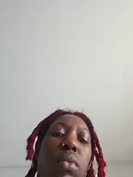 oliviaprettypussy 在線直播表演