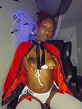 oliviaprettypussyのライブXXXチャット