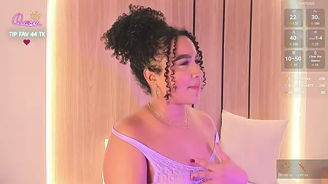 cloe_25's Live XXX Chat