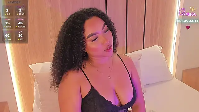 cloe_25 Live XXX-Chat