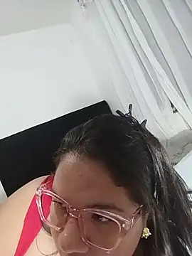 Živý XXX chat Van3orgasm4me