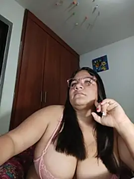 Van3orgasm4me Chat XXX in diretta