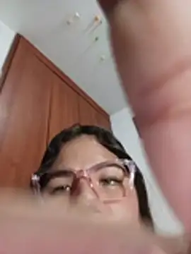 Živý XXX chat Van3orgasm4me