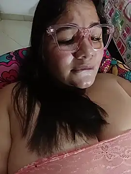Van3orgasm4me Adlı Modelin Canlı XXX Sohbeti