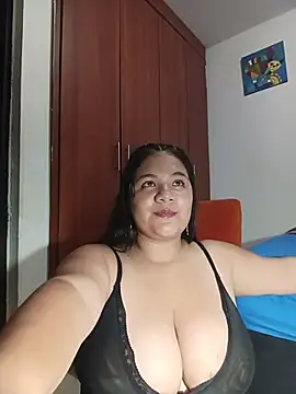 Van3orgasm4me Chat XXX in diretta