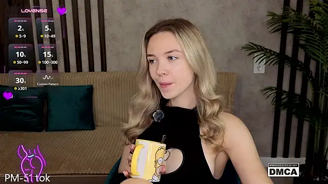Вебкам-шоу Holl1Would