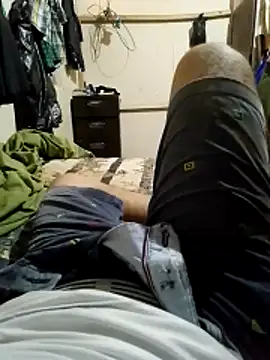 davidav15's Webcam Show