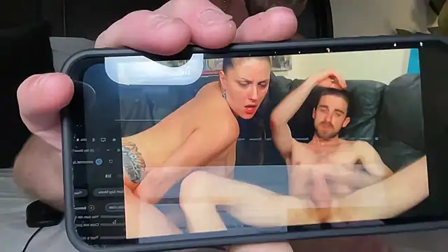xxxwatchmegrow's Webcam Show